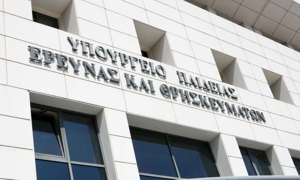 Υπουργείο Παιδείας: Τι απαντάει η Κεραμέως για την Cisco – Την παραίτησή της ζητεί ο ΣΥΡΙΖΑ